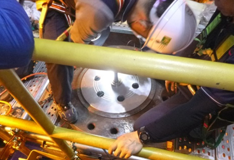 Assemble the valve after the work